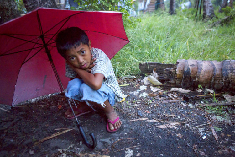 Typhoon Mangkhut approaches Philippines